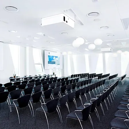 Отель Ac By Marriott Bella Sky 4*